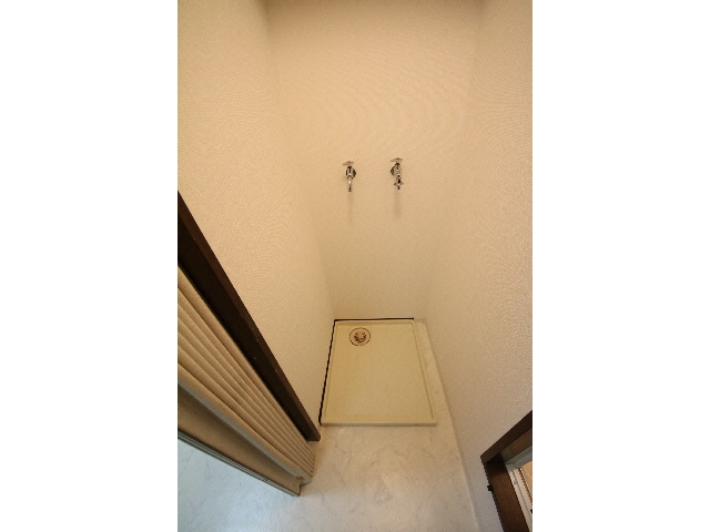 洗濯機置場 シャルムアクアマリーン