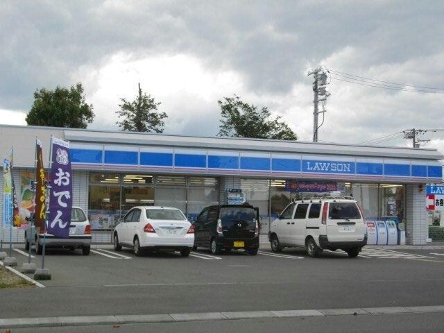 ローソン恵庭福住町店(コンビニ)まで590m ハイツラッキー