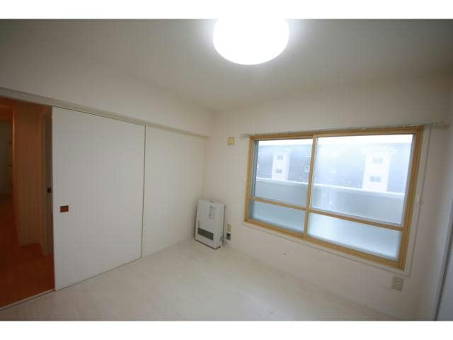  Ｐｅａｃｅ　Ｒｏｏｍ　Ｂ