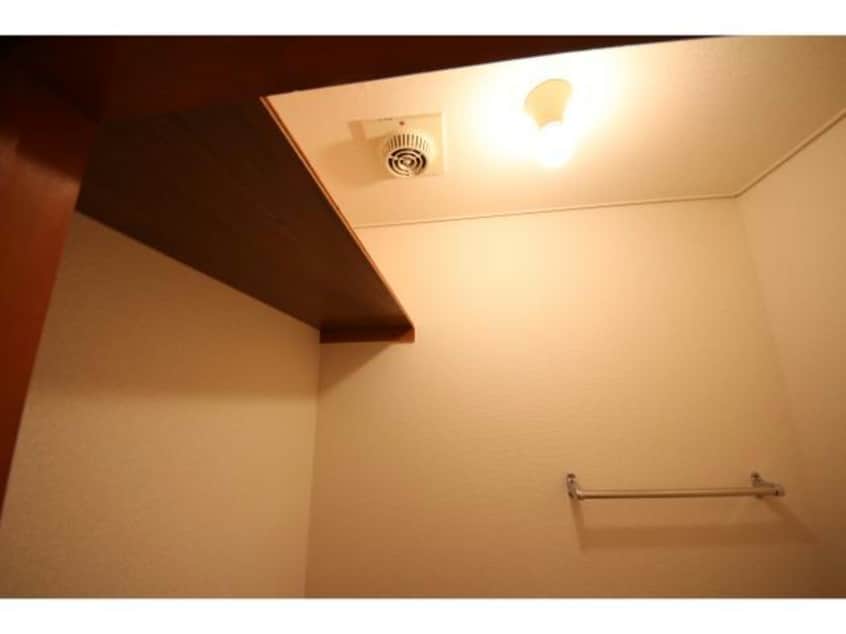 トイレ上段☆ シャトー恵庭