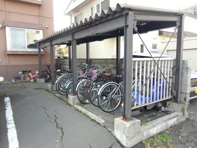  ヒルズハイツ