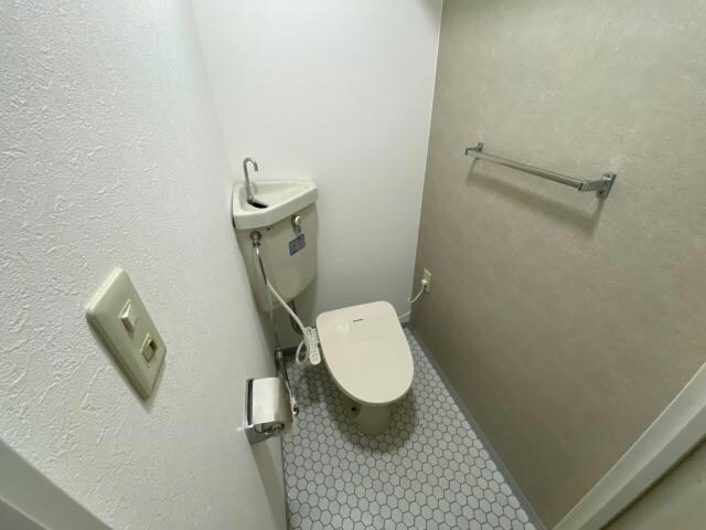  ヒルズハイツ