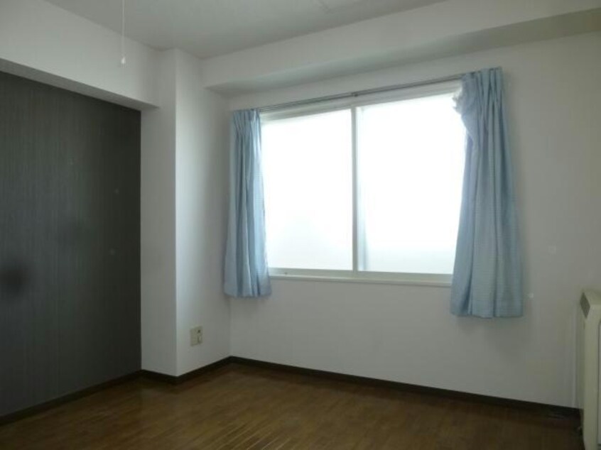  ユーポート末広