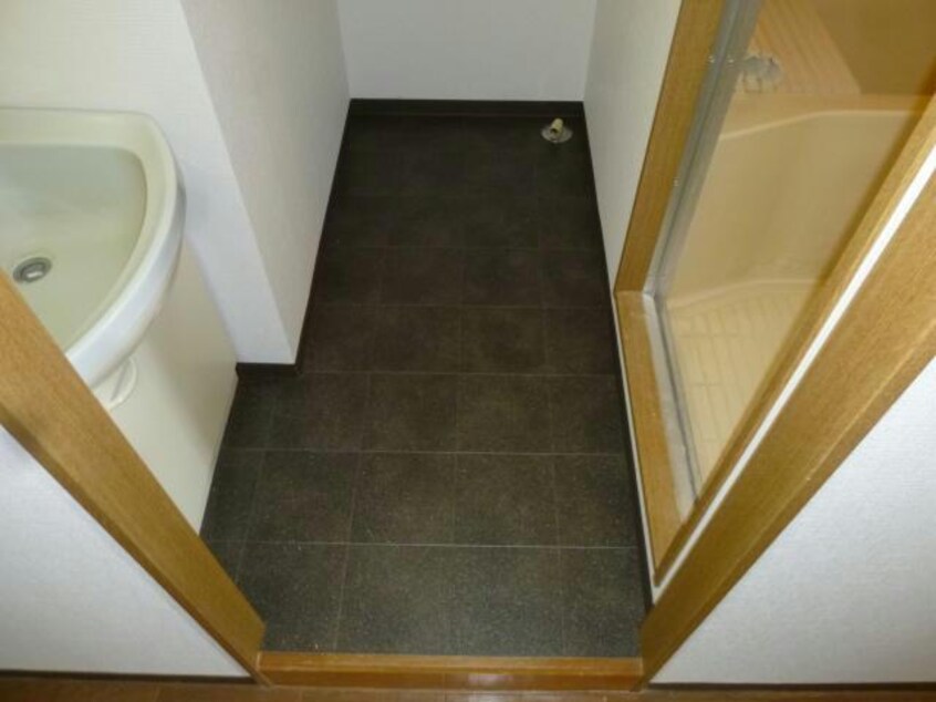  ユーポート末広