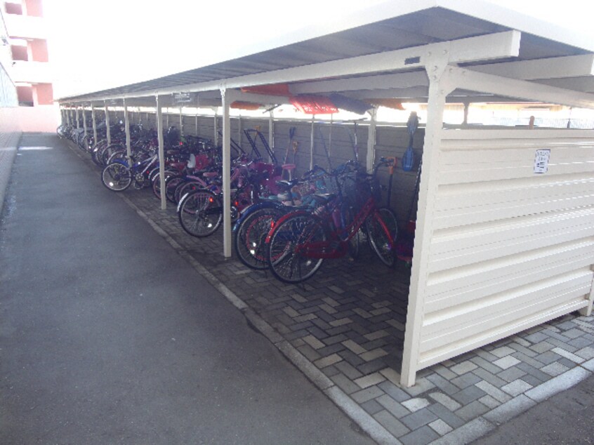  セントラル真々地