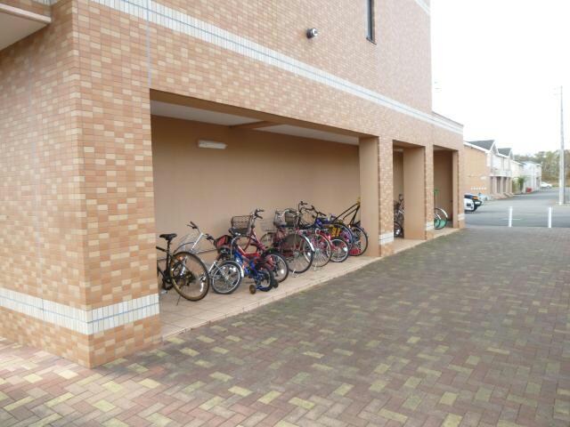  ホークフェザータワー