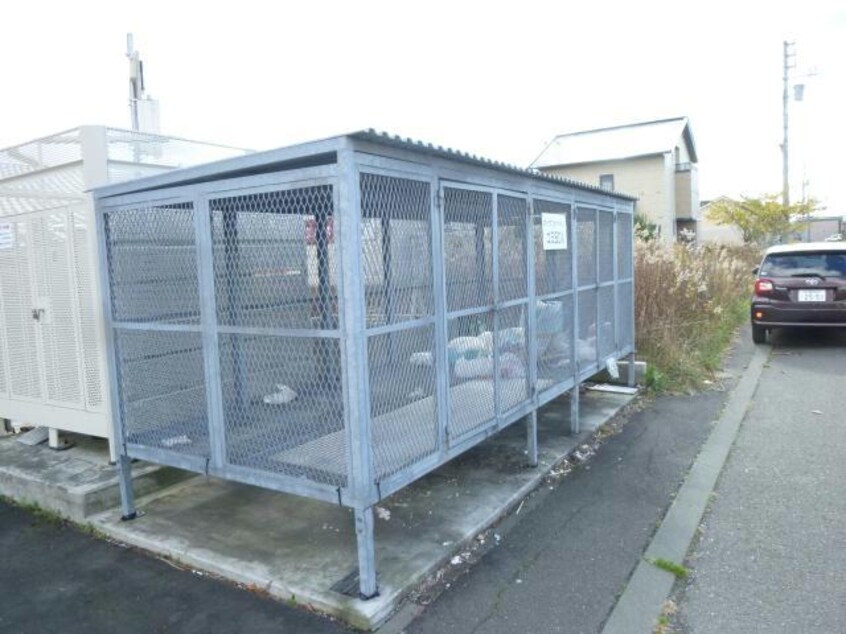  ホークフェザータワー