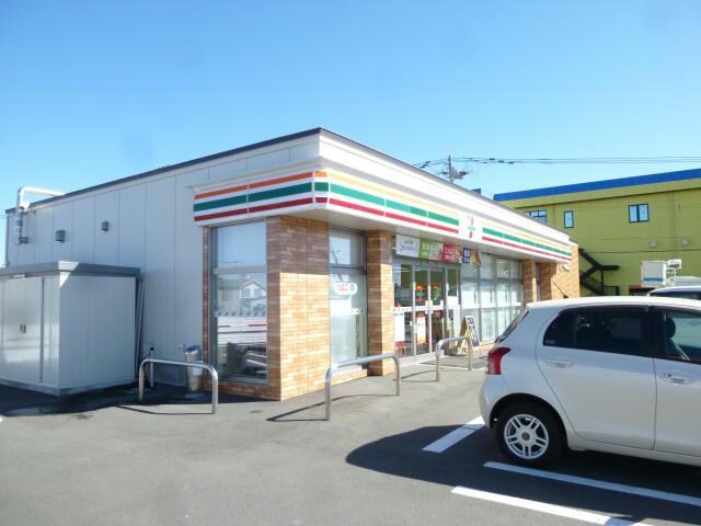 セブンイレブン千歳新富店(コンビニ)まで635m セントラル新富