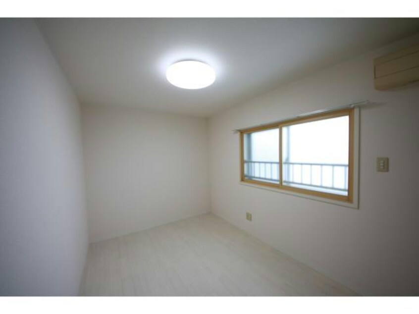  Ｐｅａｃｅ　Ｒｏｏｍ　Ｂ