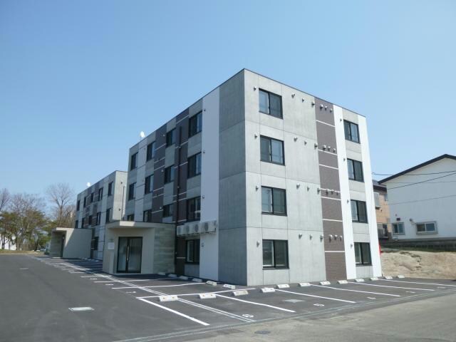  メゾン・ド・ソレイユ　B棟