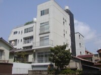 呉日興マンション