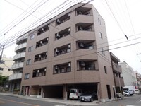 ピア本町
