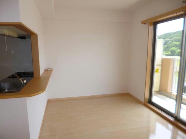  サンモール六本木