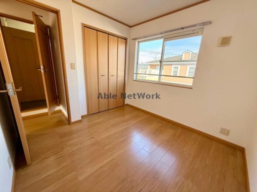  プリムローズヴィラＡ・Ｂ