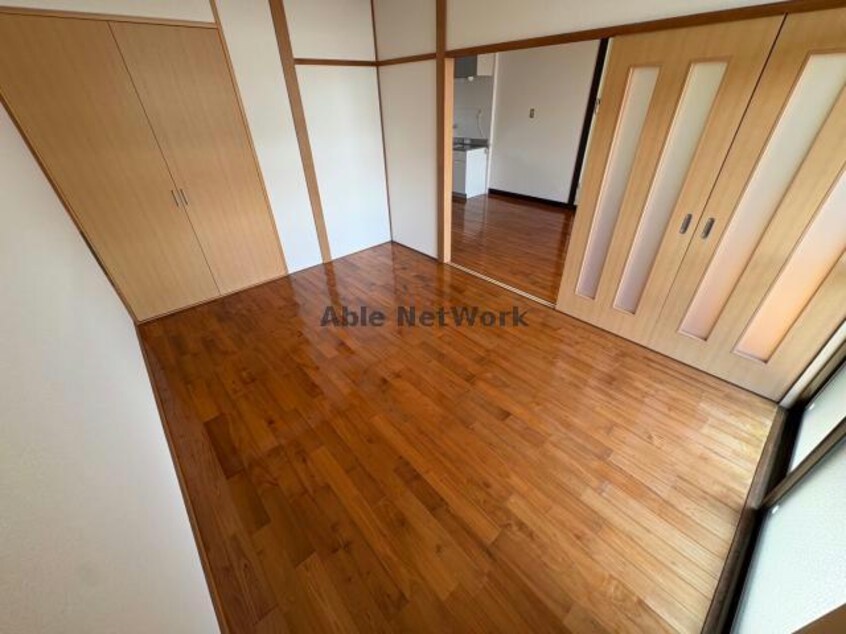  パープルタウン