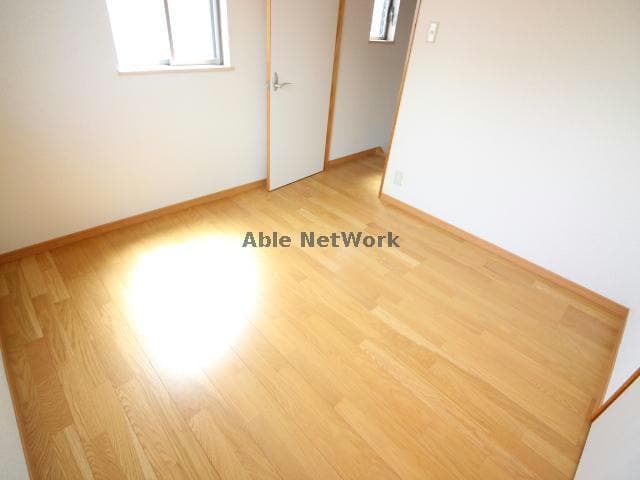  Ｔｓ　ＳＱＵＡＲＥ