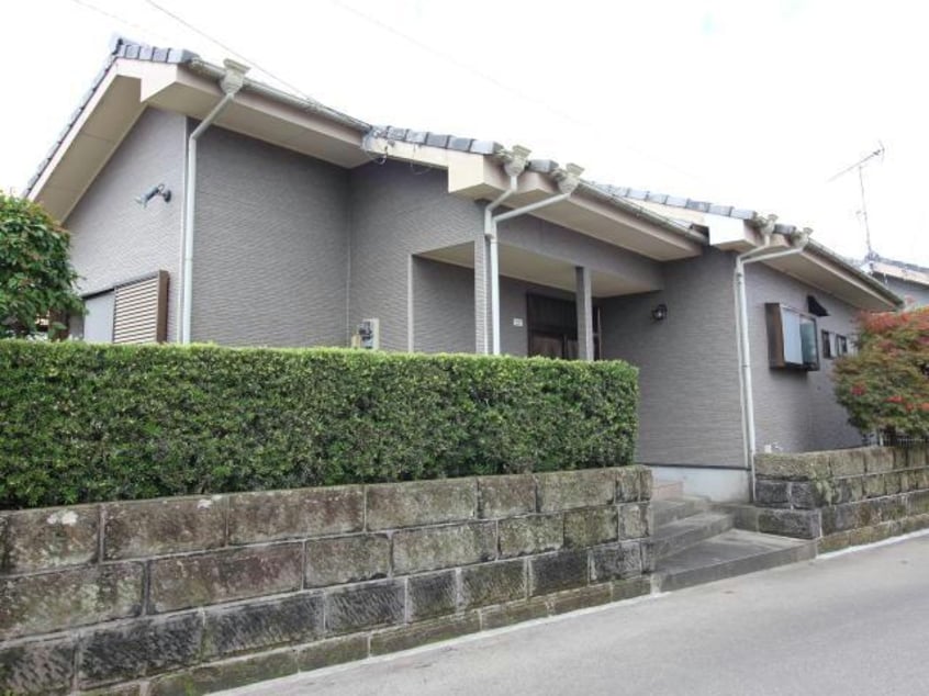  小園立野貸家