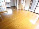  小園立野貸家