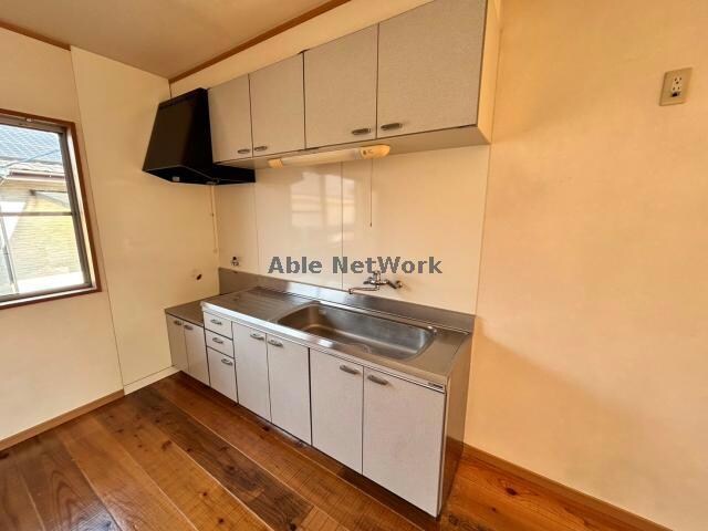  新留貸家(深川)