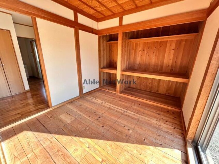  新留貸家(深川)