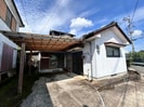 上西下長飯貸家の外観