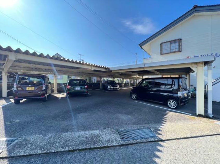  丸久第１３コーポ