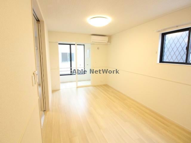  アスティーレ　志比田　B