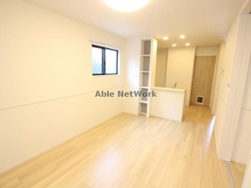  アスティーレ　志比田　B