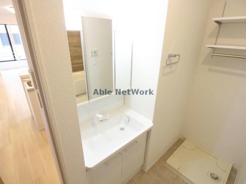  アスティーレ　志比田　B