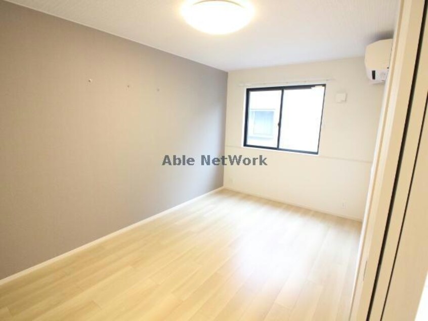  アスティーレ　志比田　B