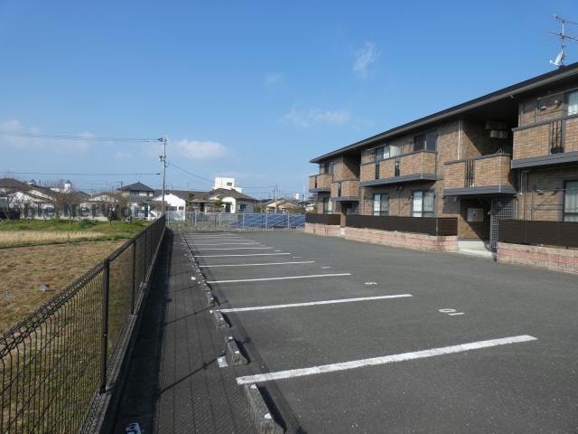  アイリスガーデン菰池Ｃ