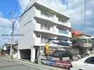 プールサイドマンションの外観