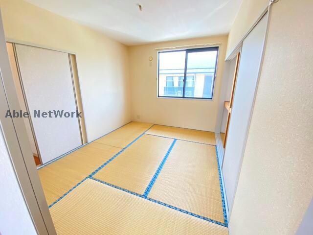  ラビアンローズＢ