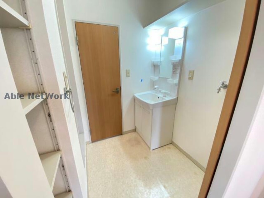  ラビアンローズＢ