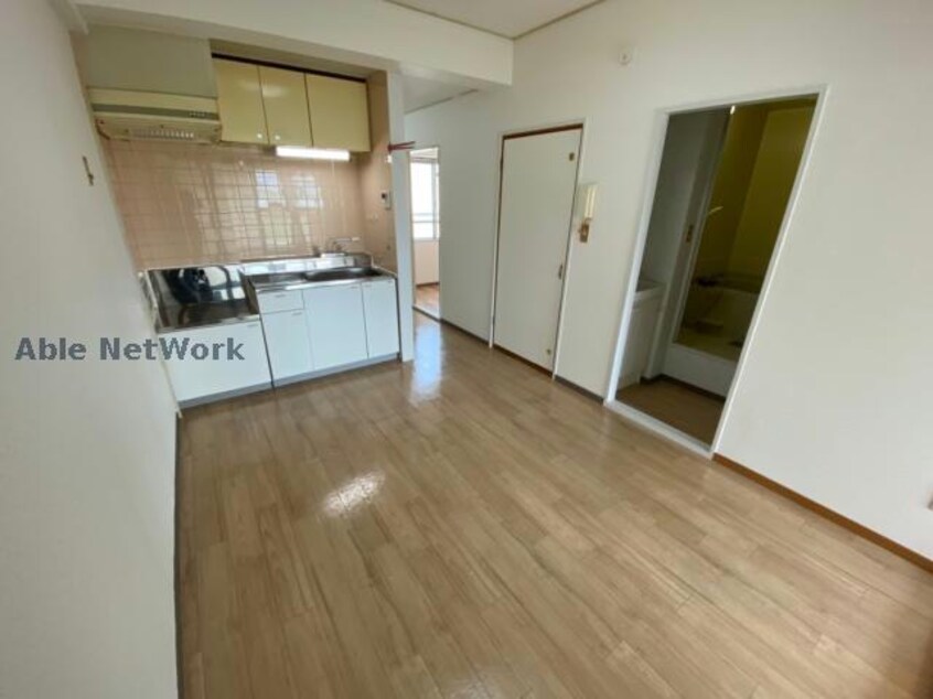  シティコア園田