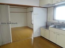  黄金ハイツ