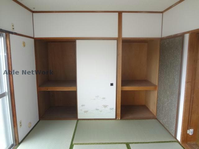  黄金ハイツ