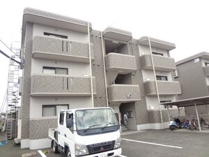シャルム