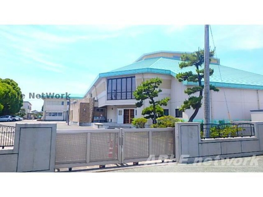 八代市立松高小学校(小学校)まで506m コア松崎