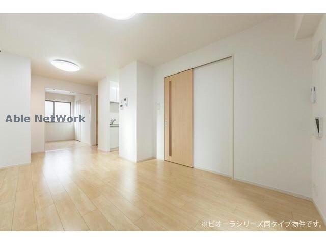  イースト　ワン　ピース