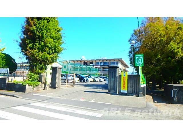 八代市立郡築小学校(小学校)まで2643m クレールⅣ　D