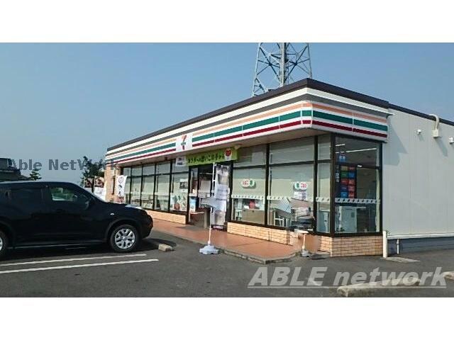 セブンイレブン八代古閑浜店(コンビニ)まで402m アイ・ヴィレッジ古閑中町Ｃ