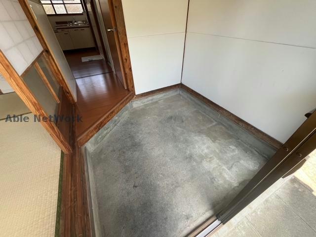 ※同型別室 亀山貸家