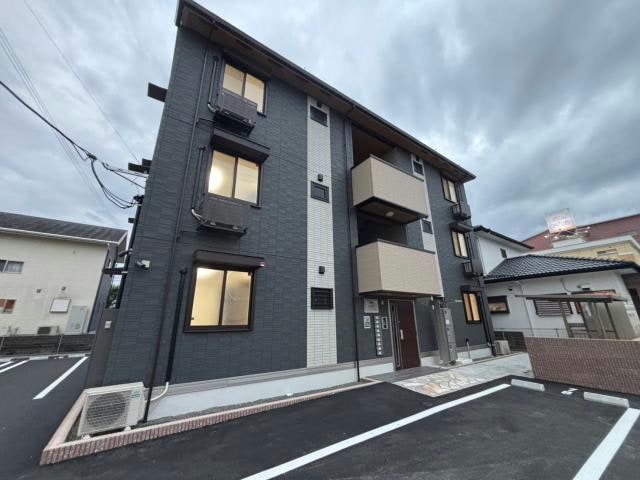  アクシス