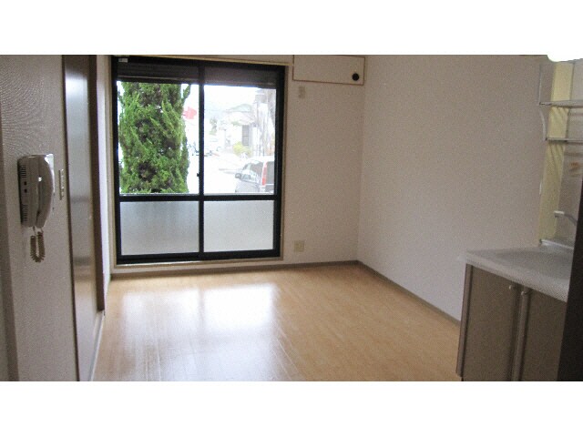 リビング サンビレッジ新宮