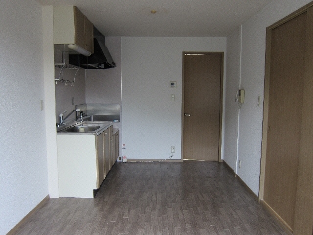 リビング サンビレッジ新宮