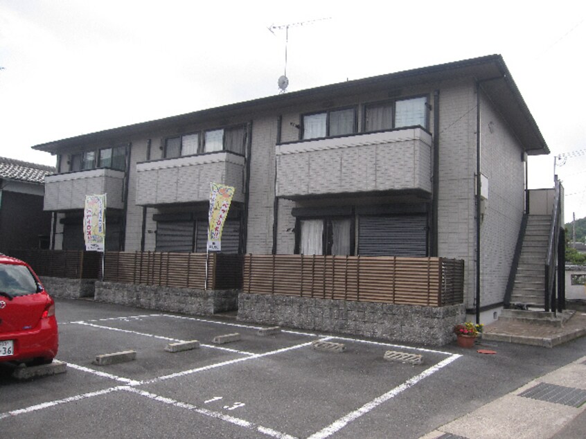  ソレジオ横田