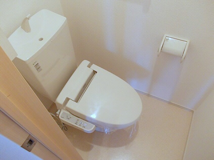 トイレ ミルフィーユA