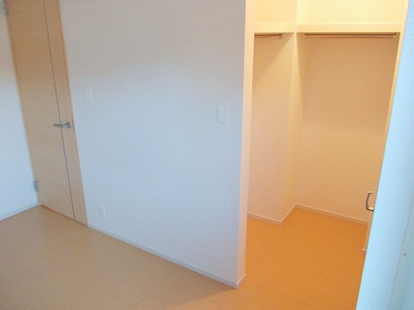 クローゼット ミルフィーユA