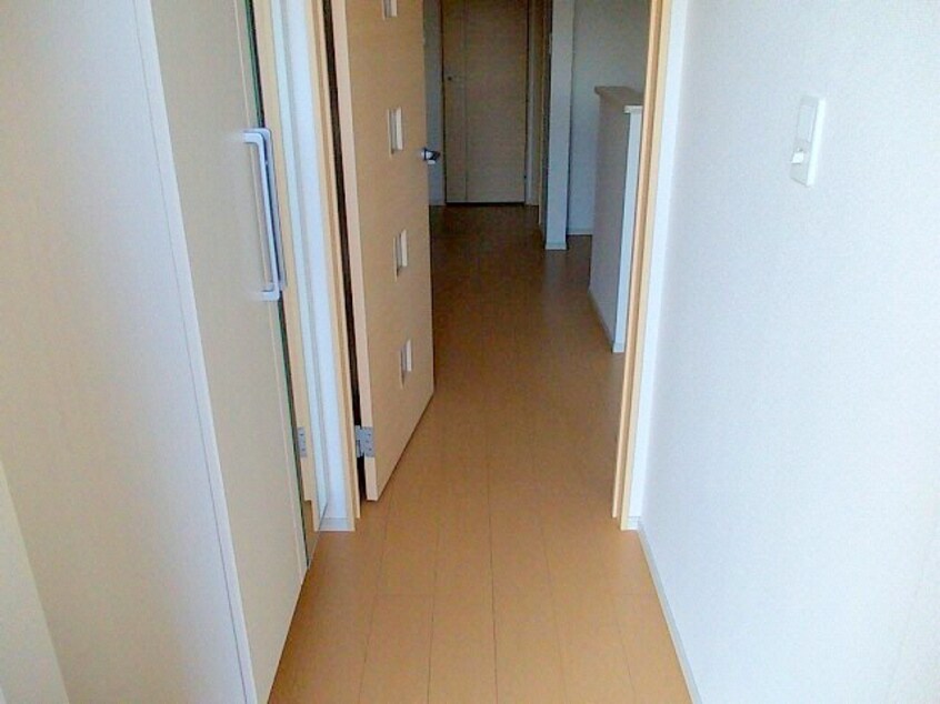 玄関 ミルフィーユA